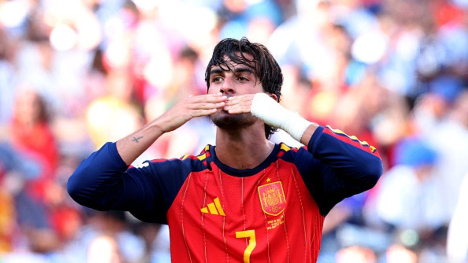 Spanish star Ferran Torres urges Barcelona to prove commitment amid PSG interest Ferran Torres in the frame (Image via Getty)