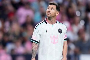 'He is a football player...': Guillermo Hoyos explains Lionel Messi's quick return after World Cup heartbreak SportsTak