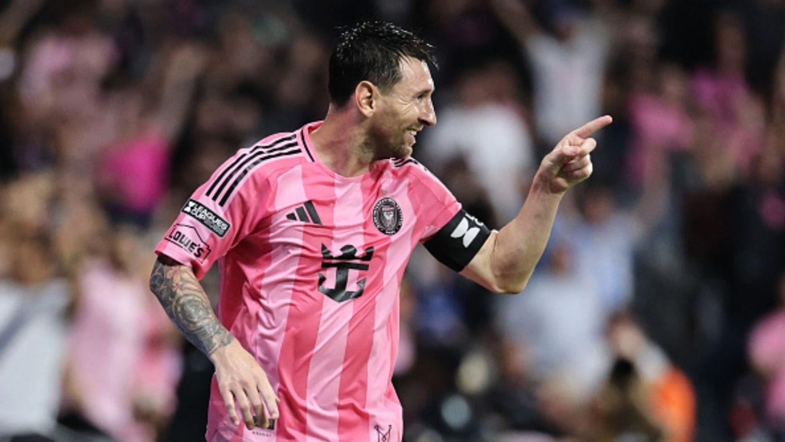 Lionel Messi returns with brace; creates new record as Inter Miami opens Leagues Cup with 4-2 win Lionel Messi in the frame (Image via Getty)