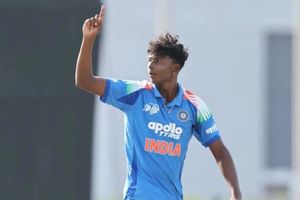 WATCH: Vaibhav Sooryavanshi's U19 teammate clocks 146 Kph on stunning TNPL debut SportsTak