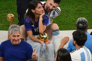 Lionel Messi's father Jorge passes away at 68 after long illness SportsTak
