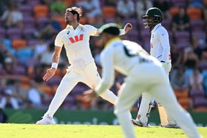 Mitchell Starc breaks ex-Sri Lanka captain's all-time Test record with just 1 wicket vs Bangladesh in 1st Test SportsTak