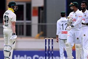 ‘Technology saved me today’: Steve Smith admits he edged the ball but chose not to walk off SportsTak