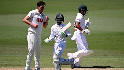 Only 5 wickets fall on Day 2 as Tanzid's maiden ton helps Bangladesh take 153-run lead vs Australia Tanzid Hasan, Najmul Hossain Shanto, Pat Cummins
