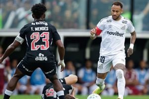 Watch: Thiago Mendes snubs Neymar’s handshake as old feud reignites SportsTak