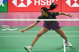 Badminton World Championships: PV Sindhu makes flying start, crushes Irish opponent in just 28 minutes SportsTak