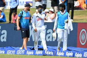 Huge blow to Sri Lanka, star player taken to hospital on Day 4 after awkward dive on boundary SportsTak