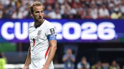 Bayern Munich star Harry Kane stays humble to win Ballon d’Or after record-breaking season Harry Kane stays humble to win Ballon d’Or after record-break season