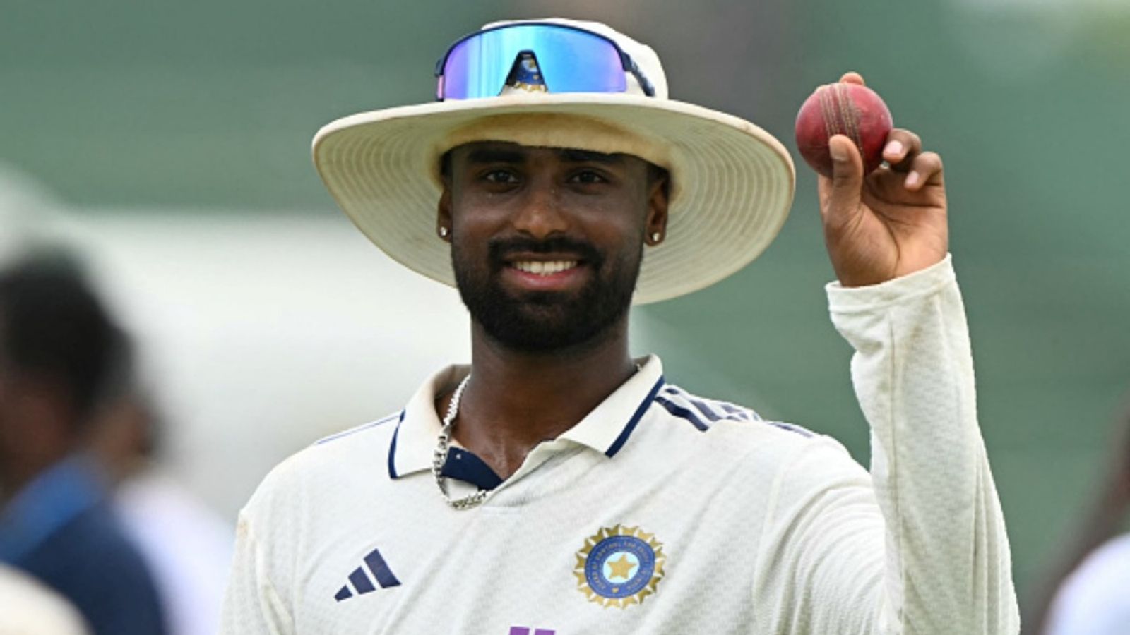 Manav Suthar breaks legendary India left-arm spinner's 1977 record with 10 wickets in Galle Test India's Manav Suthar shows the ball after taking a six-wicket haul as he celebrates his team's win on Day 5 of the first Test against Sri Lanka at the Galle International Stadium on August 19, 2026.