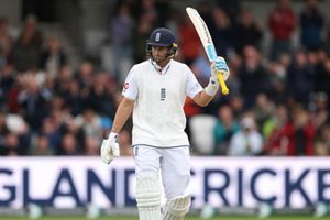 Joe Root equals Sachin Tendulkar's historic Test record with fifty vs Pakistan SportsTak