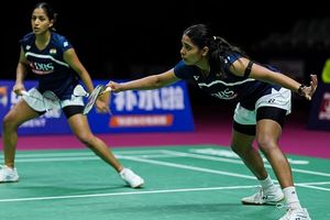 BWF World Championships: Treesa-Gayatri misses shot at final, lose to defending champions to clinch bronze SportsTak