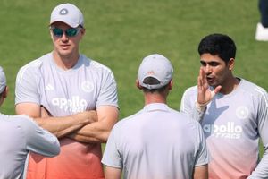 Will Gill enforce follow-on? India bowling coach Morkel gives insight as rain threat looms large in Colombo SportsTak