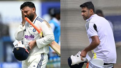'It takes only one moment of foolishness...': R Ashwin's full blown attack on Rishabh Pant's shot selection India's legendary spinner R Ashwin (R) and star wicketkeeper-batter Rishabh Pant in frame. (Getty)