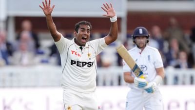 'Difficult, not impossible': Pakistan's Mohammad Ali still hopeful of winning Lord's Test despite England's 357-run lead Mohammad Ali, Joe Root