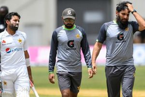 A day after Pakistan drop 7 players from Test squad, selector Misbah-ul-Haq resigns SportsTak
