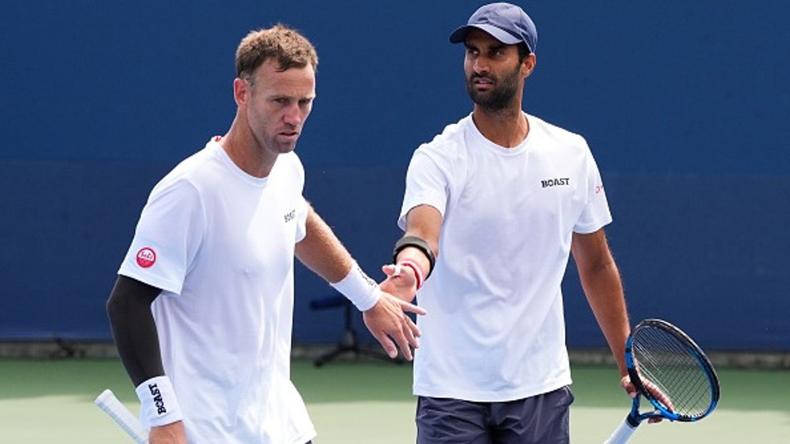 US Open: Double first-round blow for India, Yuki Bhambri and Anirudh Chandrasekar knocked out Michael Venus and Yuki Bhambri (R)B in action during a Men's Doubles US Open clash. (Getty)