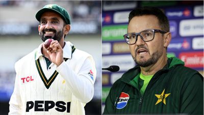 'Can't carry a finger spinner that's...': Pakistan head coach Mike Hesson on why Ali Usman was sent home despite Leeds fifer Ali Usman, Mike Hesson