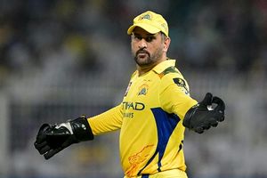 MS Dhoni wants Indian head coach for CSK, former Tamil Nadu player emerges as strong contender: Report SportsTak