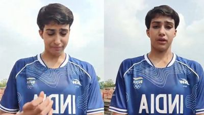 Wushu athlete Divyanshi alleges suicide after shocking last-minute Asian Games drop Wushu athlete Divyanshi alleges suicide after shocking last-minute Asian Games drop