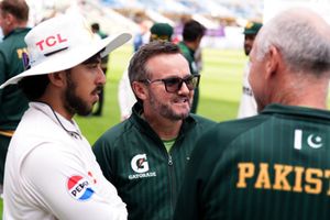 Mike Hesson open to permanent Pakistan Test coaching role: ‘I’d be open to it…’ SportsTak
