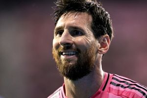 Watch: Lionel Messi unveils emotional, special Blue and Gold jersey for Argentina’s farewell match SportsTak