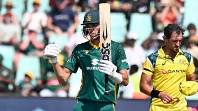 Marco Jansen smashes Shaun Pollock's 20-year-old record with rescue 75-run knock at no.7 vs Australia Marco Jansen, Mitchell Starc