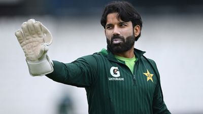 Mohammad Rizwan urges NCCIA to return phone and clarify inquiry Mohammad Rizwan urges NCCIA to return phone and clarify inquiry