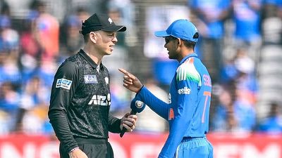 Bracewell becomes 6th New Zealand player to opt for casual contract in 2026-27 season, replaced by this batter India vs New Zealand 3rd ODI live streaming: India's captain Shubman Gill (R) speaks with his New Zealand's counterpart Michael Bracewell