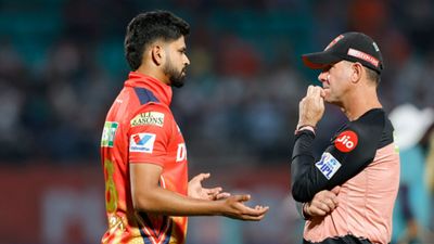 Big blow for Shreyas' Punjab Kings, 2 coaches from Ponting's staff resign for BBL roles Shreyas Iyer, Ricky Ponting