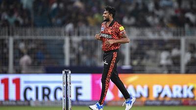 T Natarajan reunite with Sunrisers Hyderabad in big trade with Delhi Capitals ahead of IPL 2027 at the cost of pay cut Sunrisers Hyderabad's star pacer T Natarajan in this frame. (Getty)