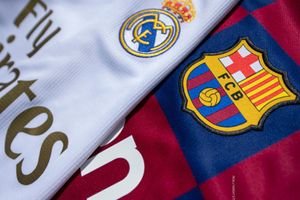El Clasico in Kolkata! All about Real Madrid vs Barcelona Legends: schedule, players and more SportsTak