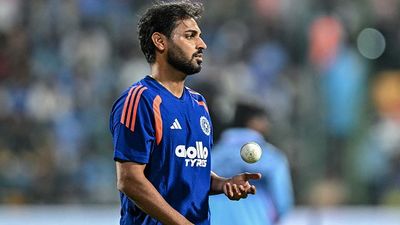 Mitchell Santner cautions New Zealand of big threat in Bhuvneshwar Kumar, says 'He will love these conditions' India's veteran pacer Bhuvneshwar Kumar in this frame. (Getty)