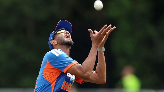 Big blow to India, star pacer set to be ruled out of ODI series vs NZ, Auqib Nabi to walk in as replacement: Reports India's star pacer Prasidh Krishna in this frame. (Getty)