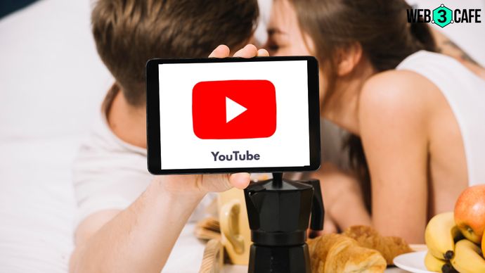YouTube bug allows user to upload porn
