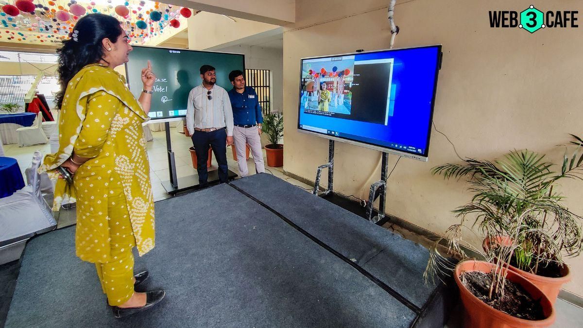 AI-based 'smart' polling station at Indore