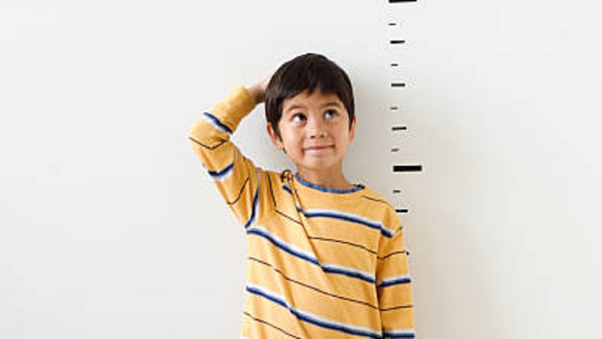रुक गई आपके बच्चे की हाइट? इन तरीकों से बढ़ जाएगी लंबाई - 10 exercises to increase kids height tviss
