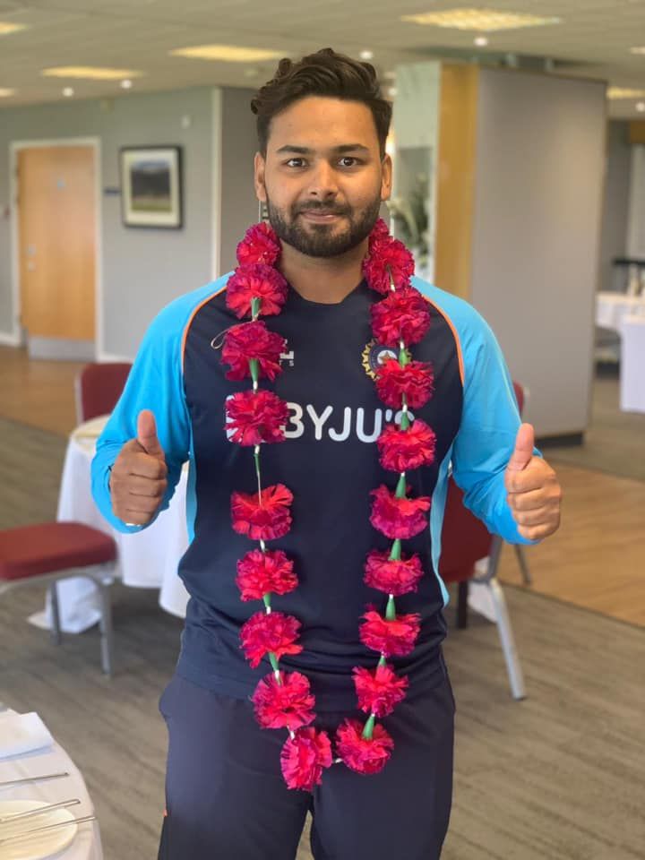 क्रिकेटर Rishabh Pant ने किया संगीत का अपमान? विवादों में नया एड