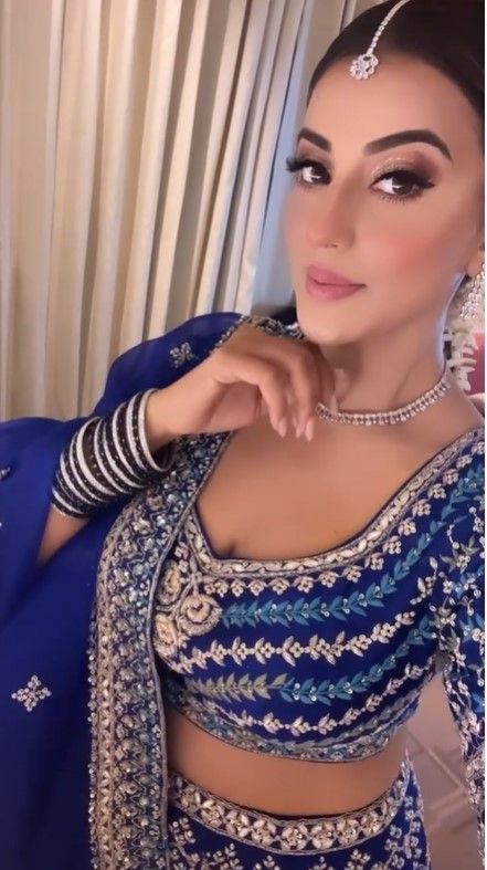 MMS लीक होने के बाद अक्षरा सिंह का करियर संकट में, अब ऐसे परेशान हो रही हैं