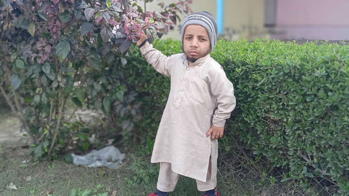 2.3 फुट के अजीम करने जा रहे हैं निकाह, PM और CM योगी को बुलाने की तैयारी