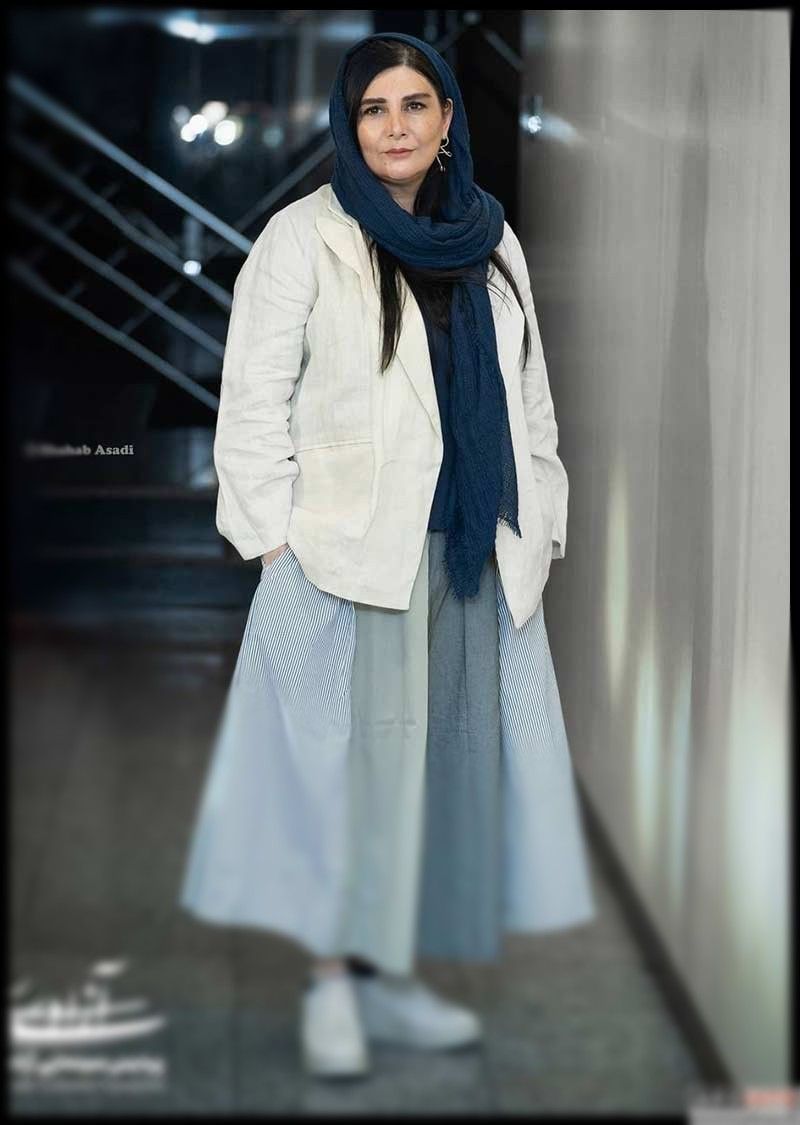 ईरान में महिला एक्ट्रेस ने हिजाब उतारकर इंस्टा पर किया पोस्ट, पुलिस ने कर लिया गिरफ्तार