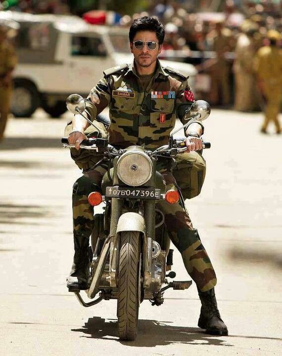 फिल्म में नहीं फौज में जाना चाहते थे शाहरुख खान, ऐसे बदली किस्मत