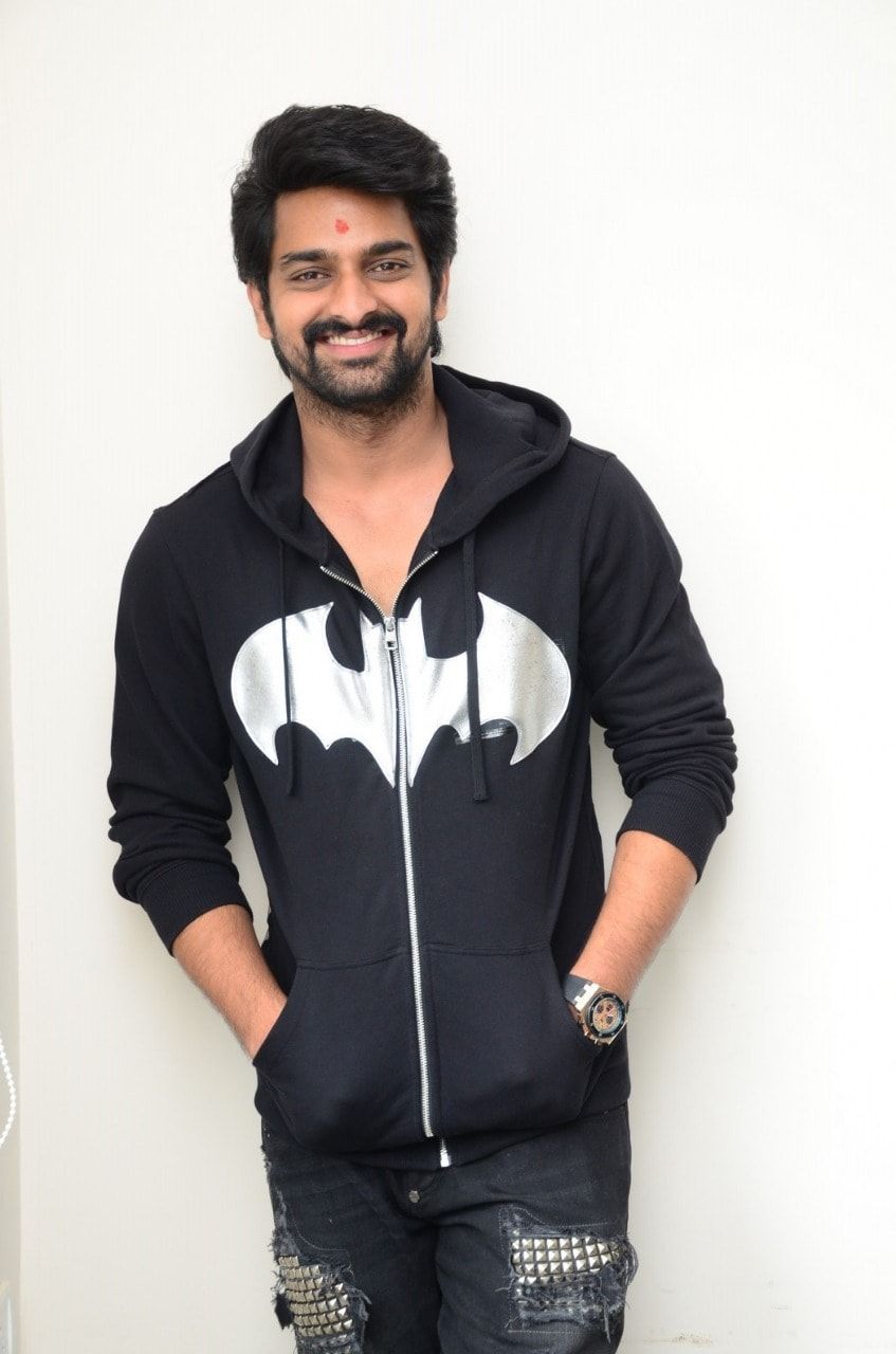 फिल्म के सेट पर अचानक बेहोश होकर गिर पड़े साउथ एक्टर Naga Shourya