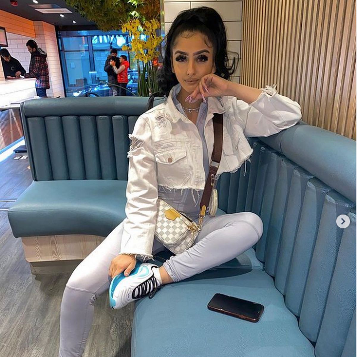 1700 कॉल, अश्लील वीडियो... बेटी ने मां के प्रेमी को कार से कुचलकर मार डाला!