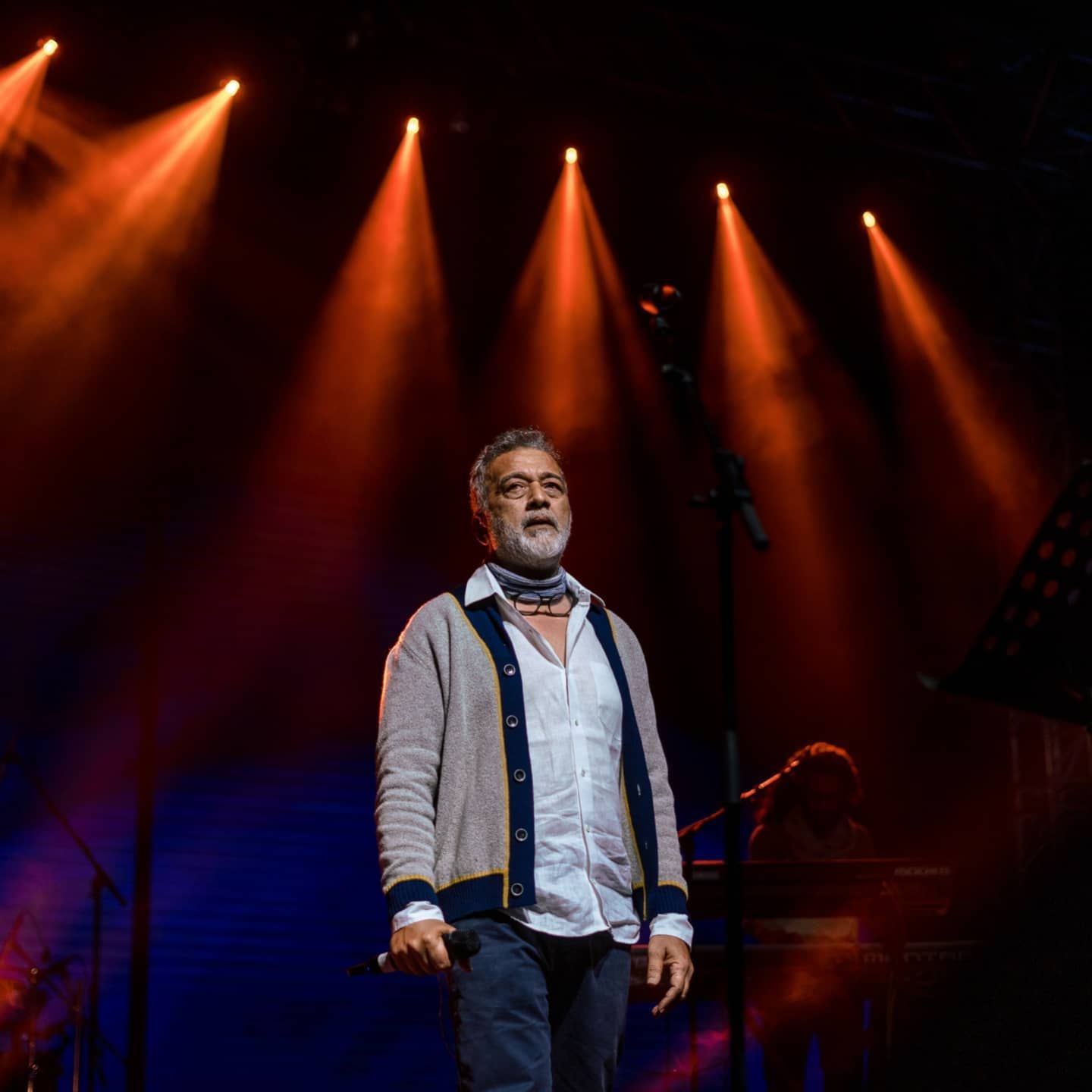 लकी अली की जमीन पर कुछ लोगों ने किया अवैध कब्जा, पुलिस से की मदद की गुहार