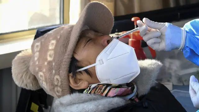 China Corona: चीन में आई कोरोना की सुनामी!