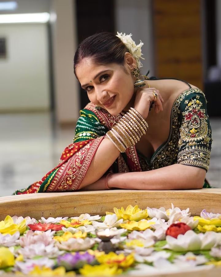 aarti 6