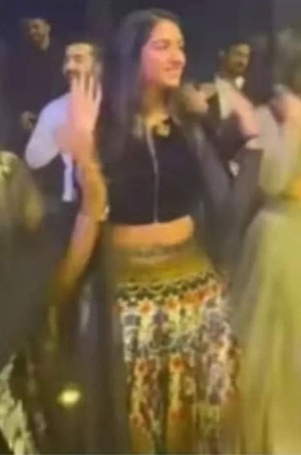 radhika 4
