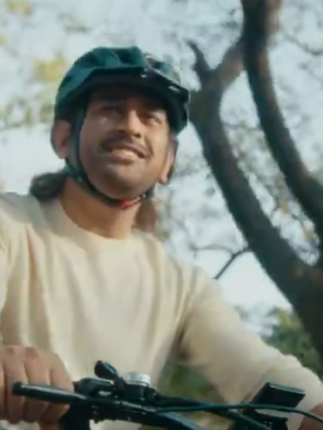 VIDEO: 'બોલે જો કોયલ...', IPL વચ્ચે Dhoni ના ગીતે મચાવી ધૂમ