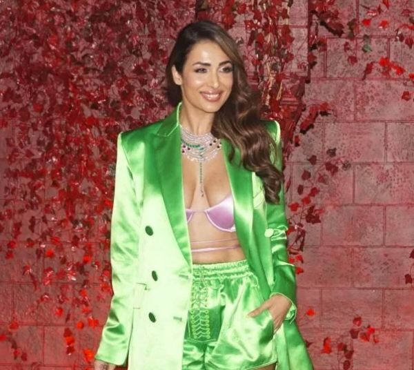 Malaika Arora Hot at Karan Johar 50th Birthday Party 1