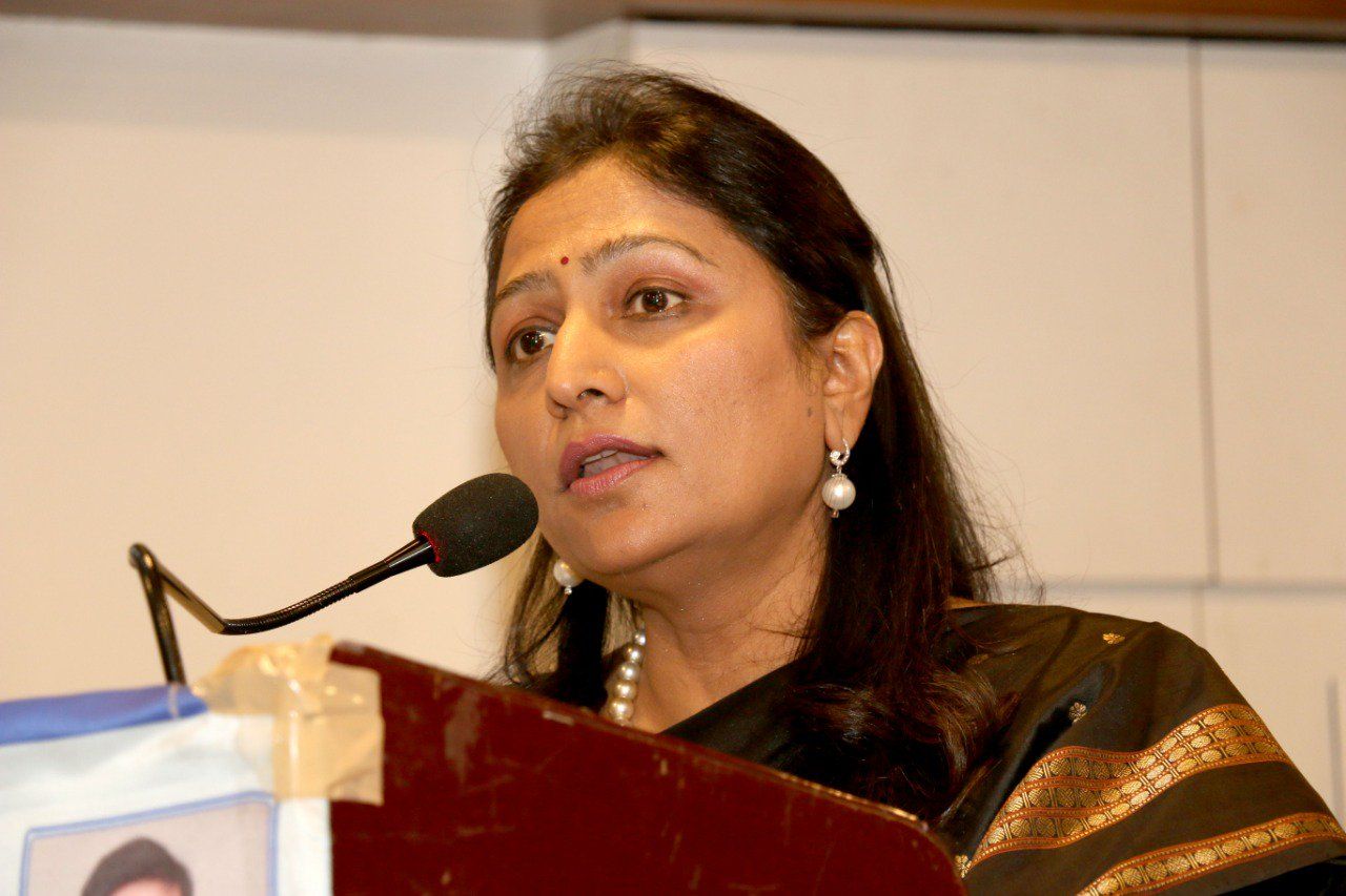 Priti adani 14